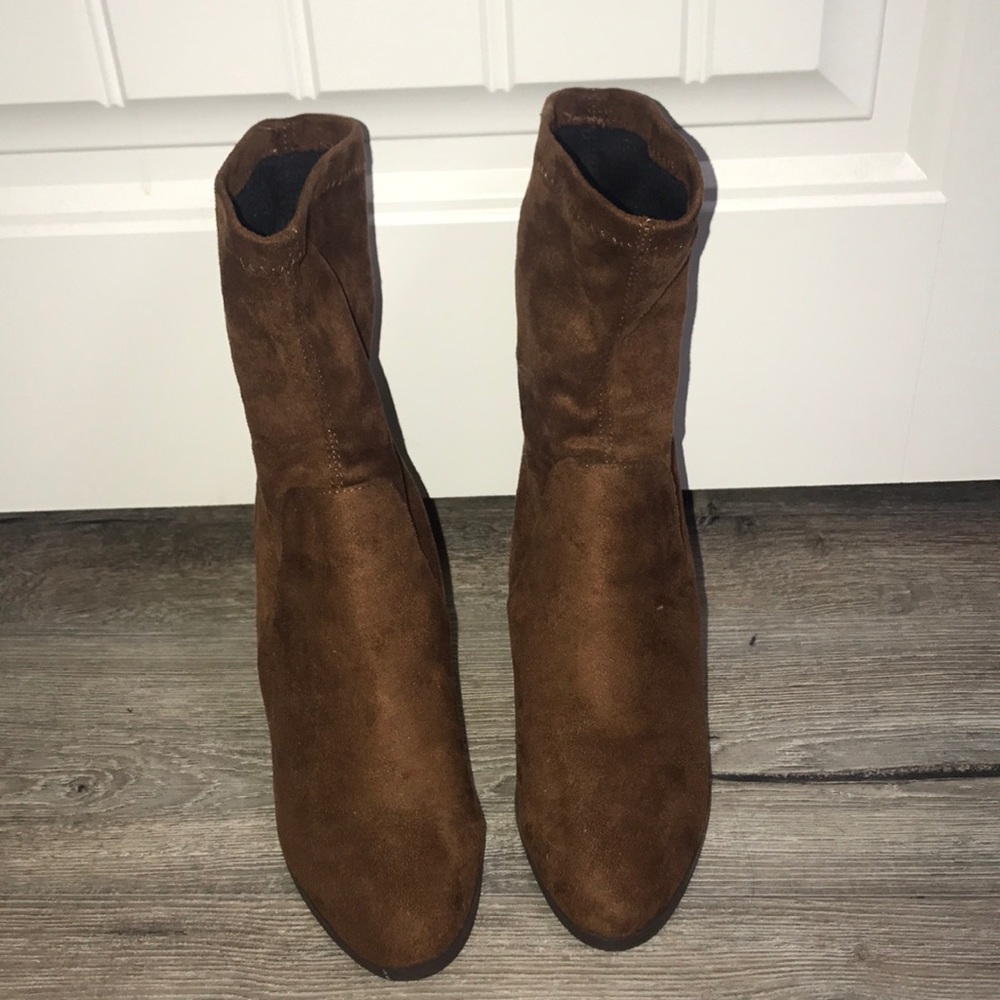 Sock booties - Picture 2 of 3